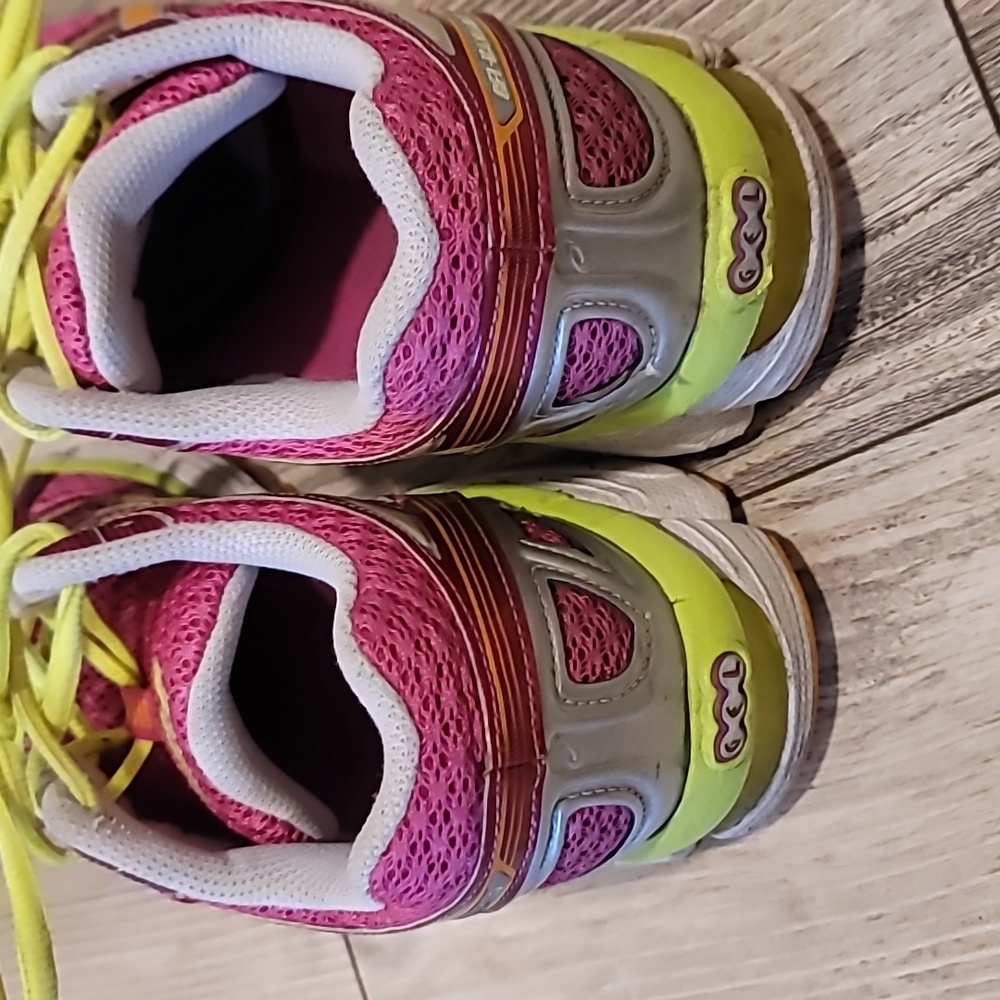 Asics Gel Kayano Running Shoe - Picture 2 of 3